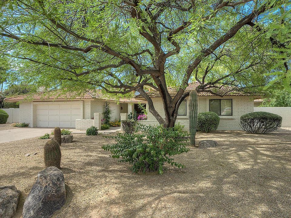 1st image of 5219 E Poinsettia Dr
