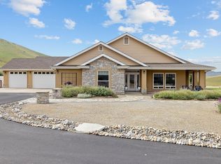 30070 Sierra Sunrise Dr, Exeter, CA 93221