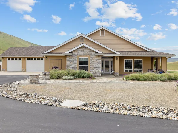 30070 Sierra Sunrise Drive, Exeter, CA 93221