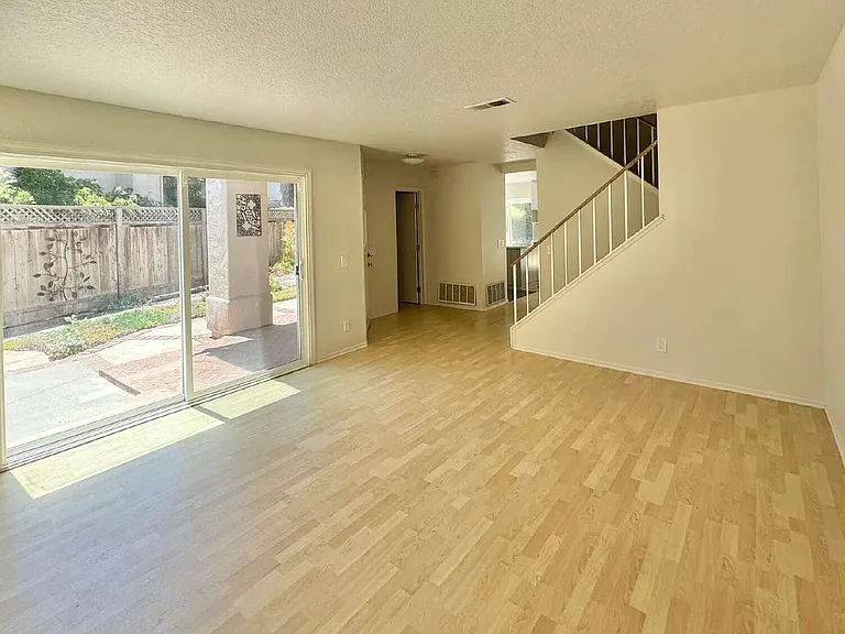 12587 Montellano Ter — Photo 3
