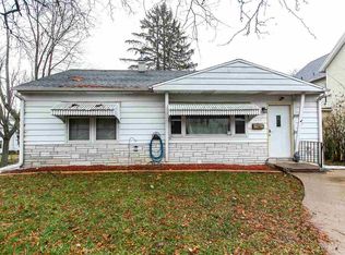 1090 Wilson St, Dubuque, IA 52001