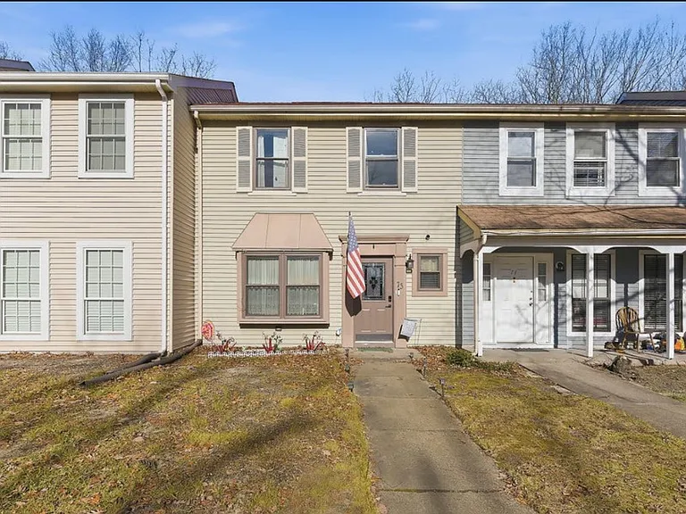 73 Joda Dr — Photo 2