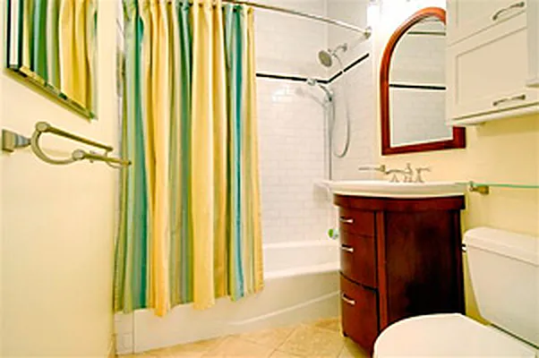 Sold by Warren Lewis Realty | media 27