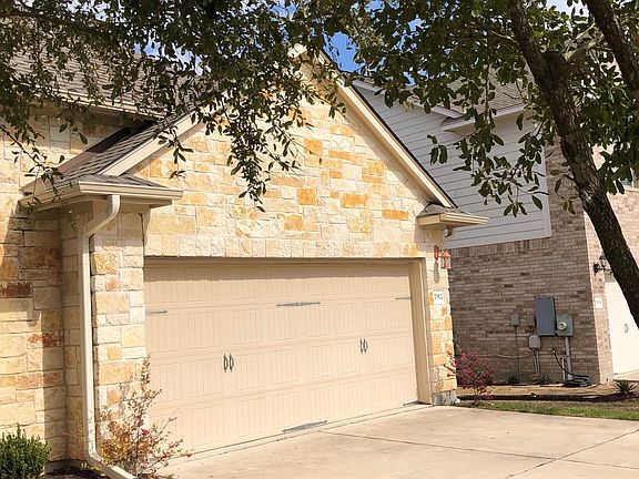 3rd image of 7912 Wisteria Valley Dr