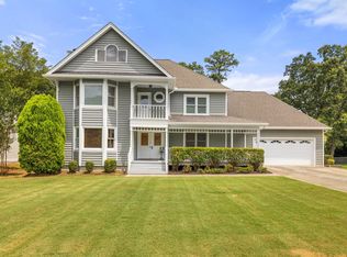 1105 Lakeridge Ct, Grayson, GA
