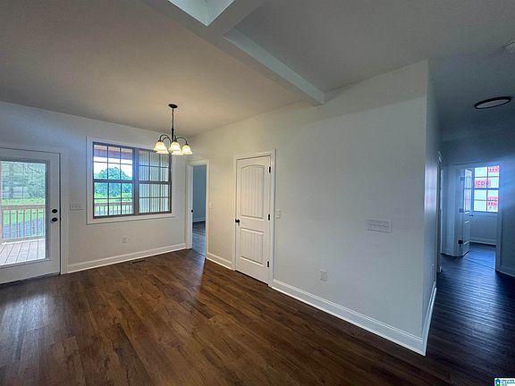 4th image of 98 Camerons Way