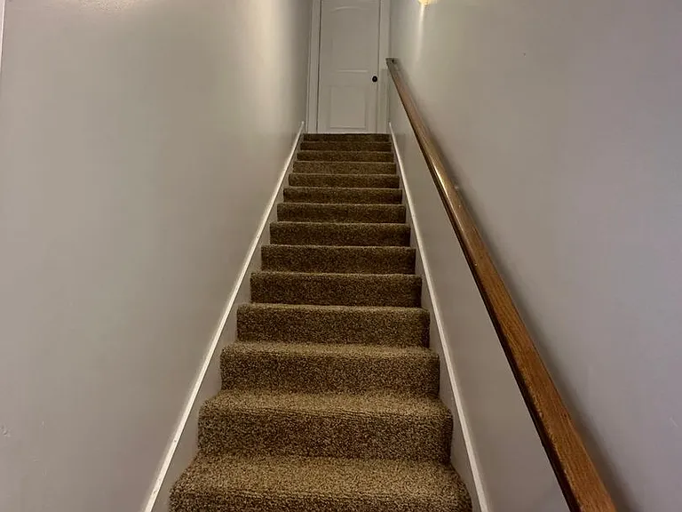 1089 Garnet Dr — Photo 16