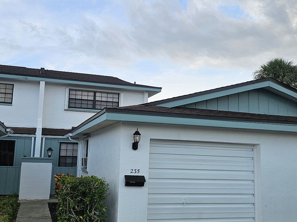 1st image of 235 Kingsway #235