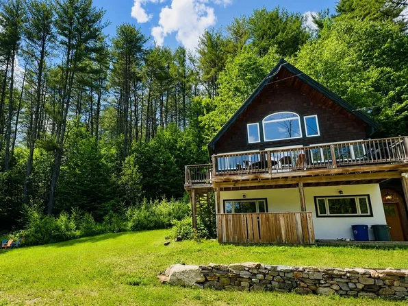163 Howe Farm Road, Jamaica, VT 05343
