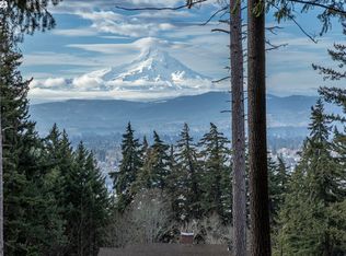 698 Summer Ln, White Salmon, WA