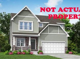 735 Herd Ave, Pataskala, OH 43062