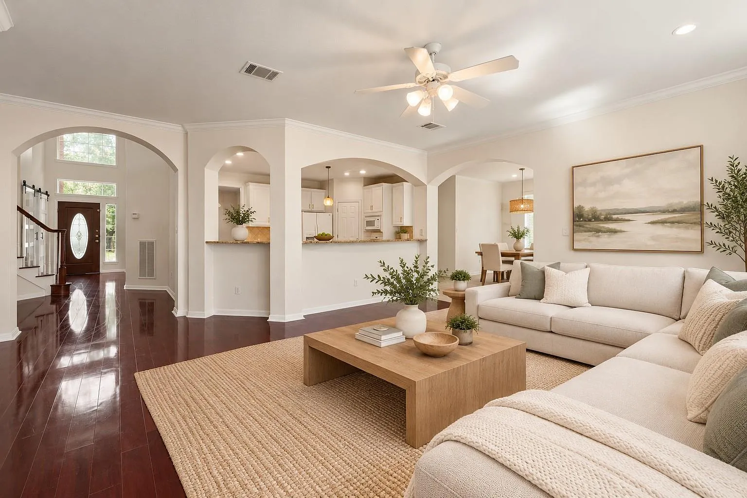 4 bed, 3.0 bath, 3424 sqft, $4,495 — Photo 4