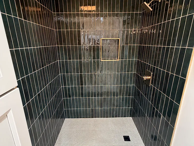 526 Holmes St #2S — Photo 8