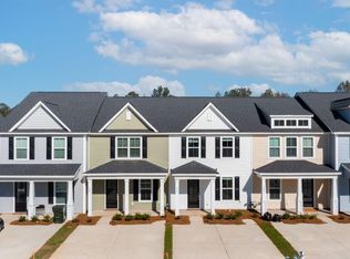 512 Green Fern Dr, Summerville, SC 29483