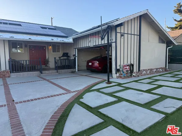 11447 Gothic Ave, Granada Hills, CA 91344