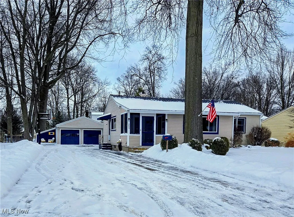 253 Sunset Rd photo 1
