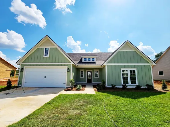 111 Chelmsford Ct, Leesburg, GA 31763