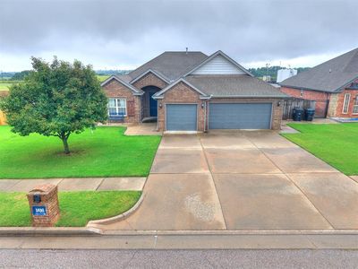 1816 SE 18th St, Moore, OK, 73160