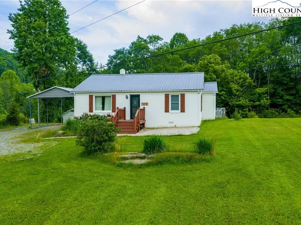 201 W Laurel Knob Road, Todd, NC 28684