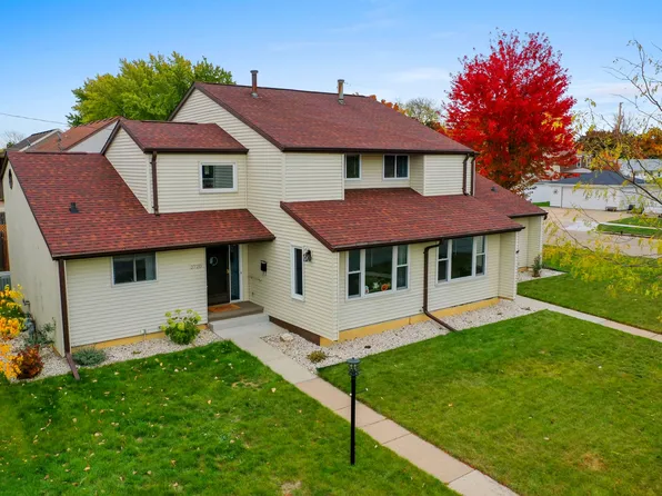 2720 N McDonald St, Appleton, WI 54911