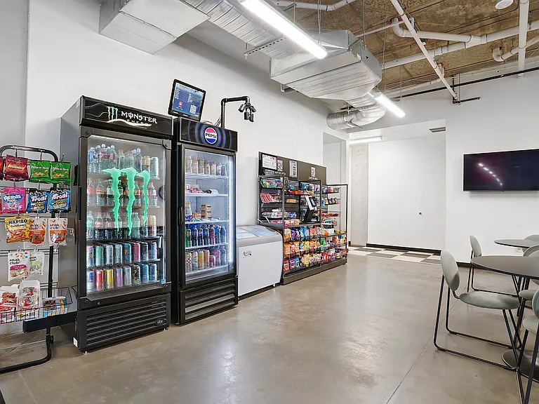 Mini Mart