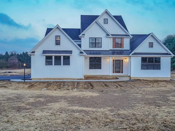 2022 Sunrise Dr Lot 2, Coopersburg, PA 18036
