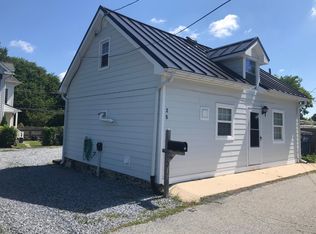 25 Jackson St, Kennett Square, PA 19348