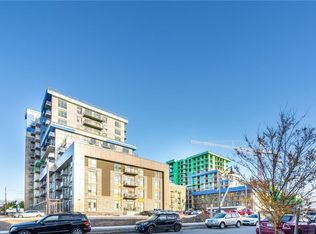 450 Dundas St E #902, Hamilton, ON