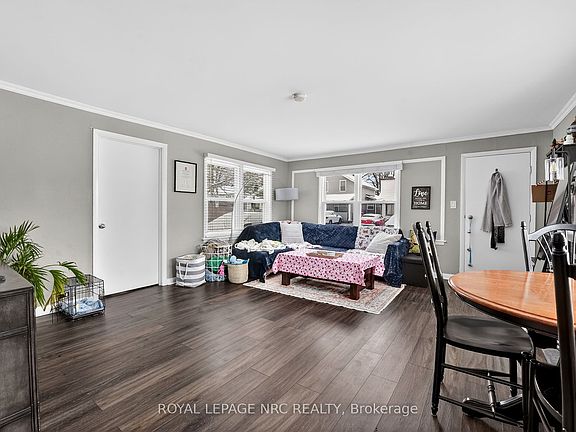 3rd image of 243 Derby Rd