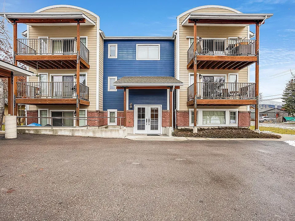28 Colorado Ave #E