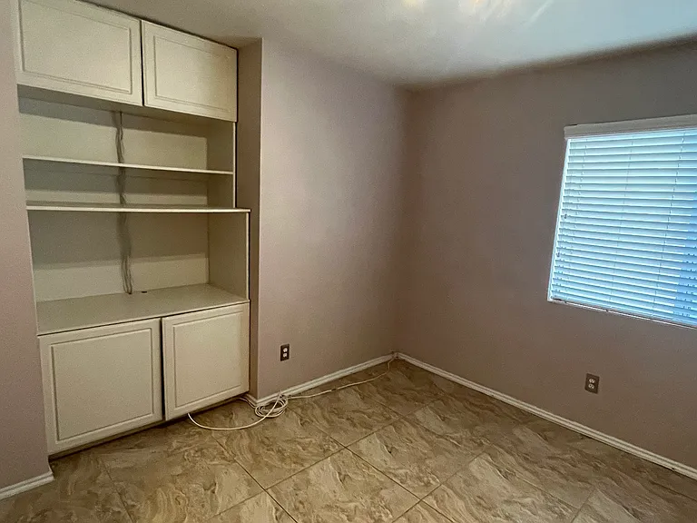28098 Lemonwood Dr — Photo 36