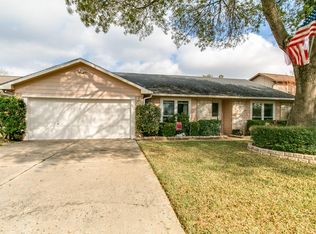 13919 Kensington Pl, Houston, TX 77034