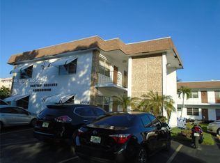 1007 N 19th Ave #19, Hollywood, FL 33020