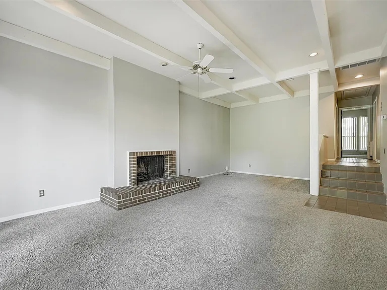 6305 Shadow Valley Dr #A — Photo 8
