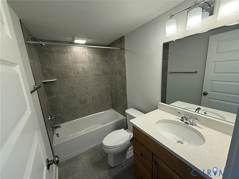 10137 Blue Wing Lane Gln — Photo 3