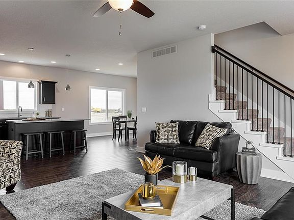 5th image of 14715 Bentwood Cir