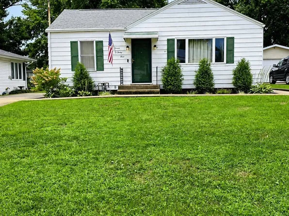 733 Hickory Ter, Keokuk, IA 52632