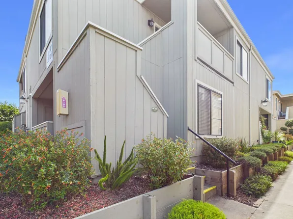 820 Casanova Ave APT 102, Monterey, CA 93940