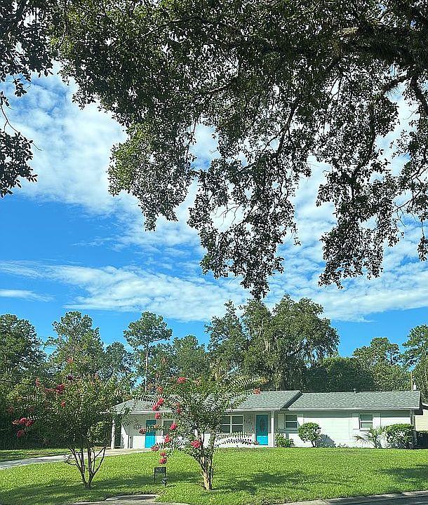 2nd image of 4003 NW 18th Pl