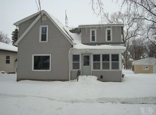 310 S Cadwell Ave, Eagle Grove, IA 50533