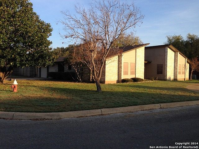 1st image of 1210 Meadowlark