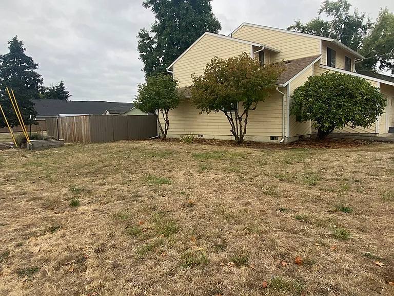 12 Kari Pl — Photo 25