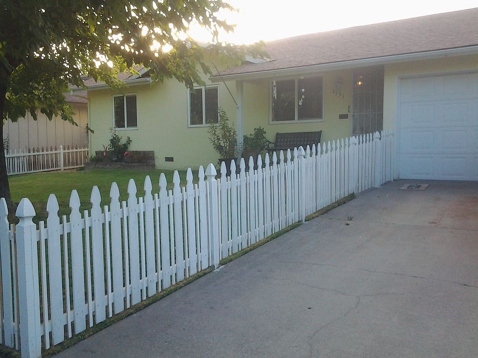1st image of 3731 Lankershim Way
