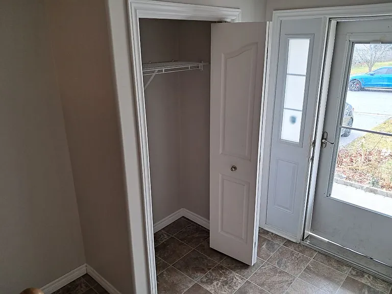 15 Karlee Ct — Photo 2