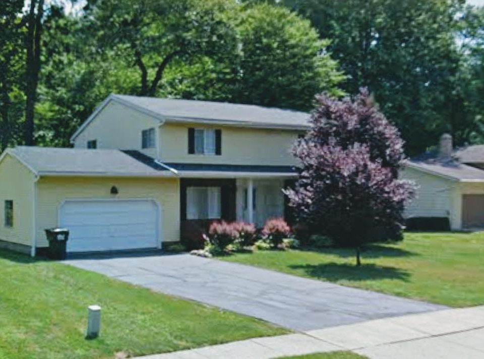 1st image of 4179 & 4183 Forest Heights Dr