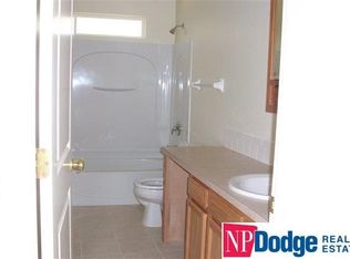 1326 S 30th Ave, Omaha, NE 68105