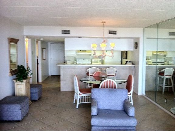 4th image of 4300 Gulf Blvd APT 201