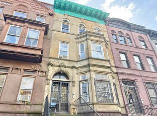 364 Macon St #2B, Brooklyn, NY 11233