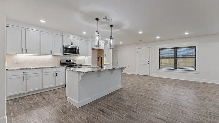 116 N Panther Ave — Photo 3