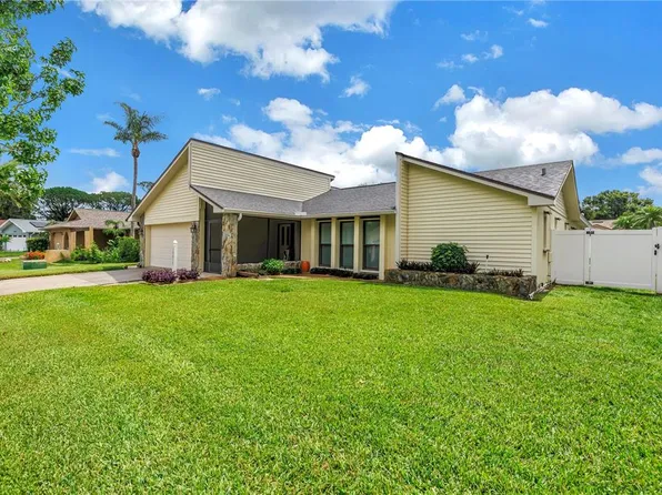 10857 97th St, Largo, FL 33773